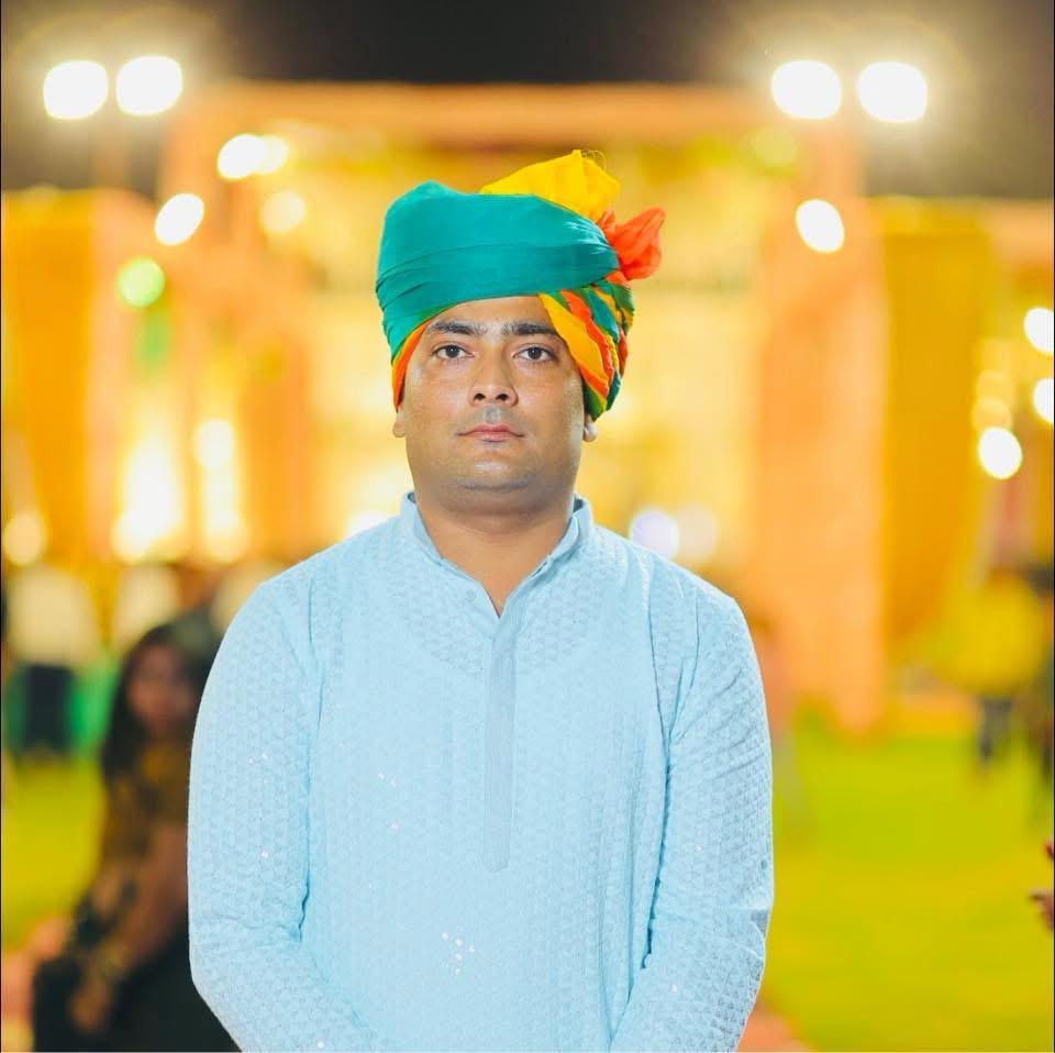 Shri Pankaj Yadav
